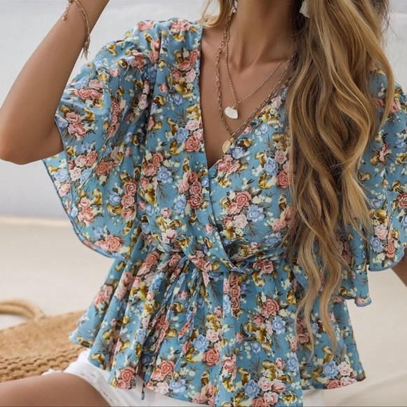 Tops - Blue Floral Peplum Top